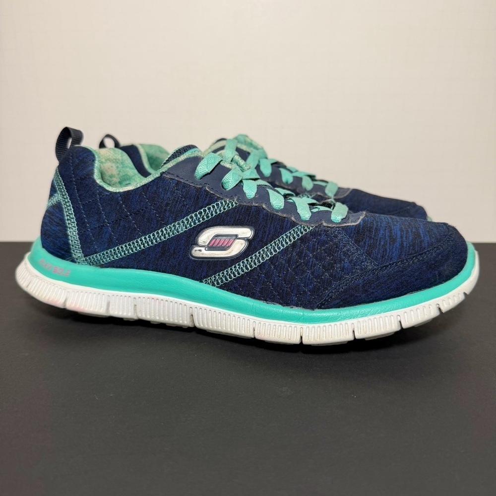 Womens SKECHERS Flex Appeal Blue Running Shoes / Size 7